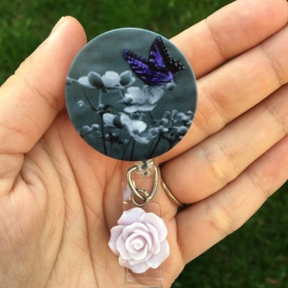 Butterfly Badge Holder - Picture 1 of 4